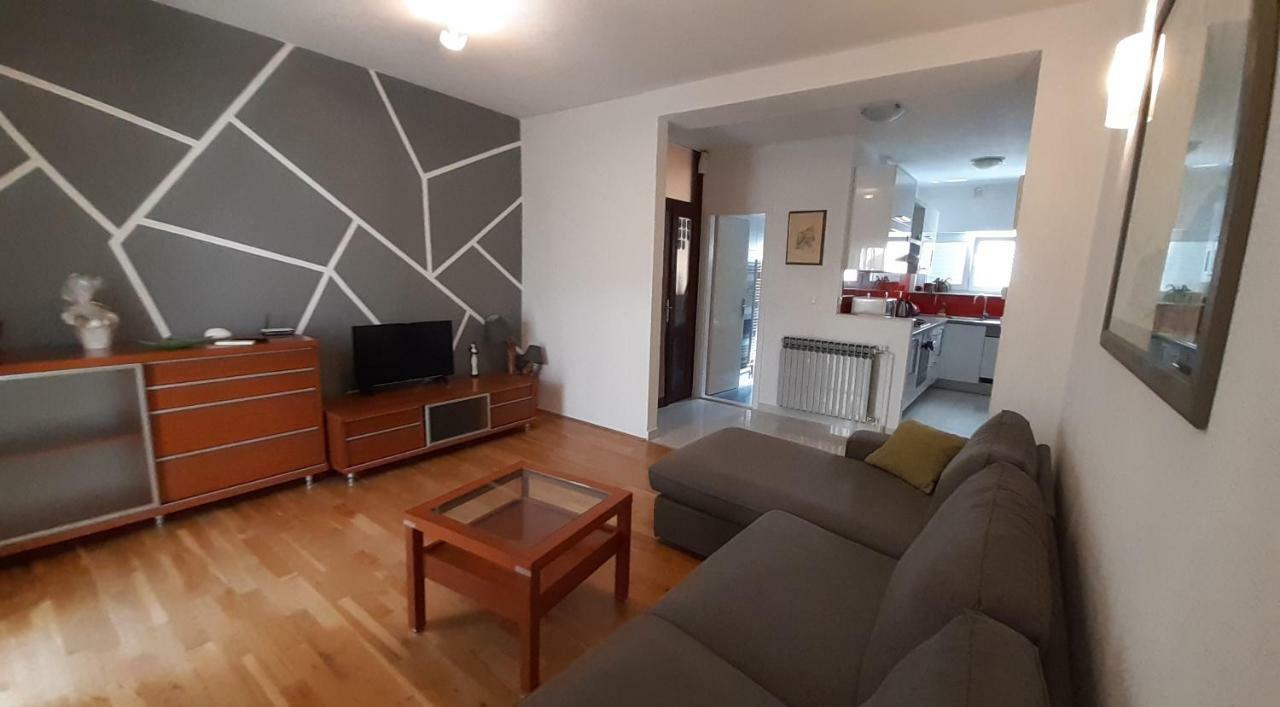 Apartment Petra Baška Voda Εξωτερικό φωτογραφία